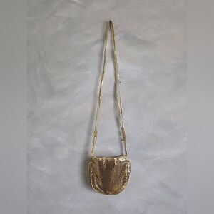 Vtg Gold Metal Mesh Crossbody Pouch Slinky Sexy Upscale Dinner Handbag 5x6